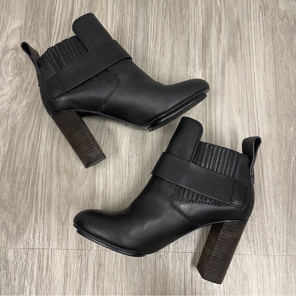 See by Chloe Capps Black Leather Buckle Ankle Booties - Picture 4 of 12
